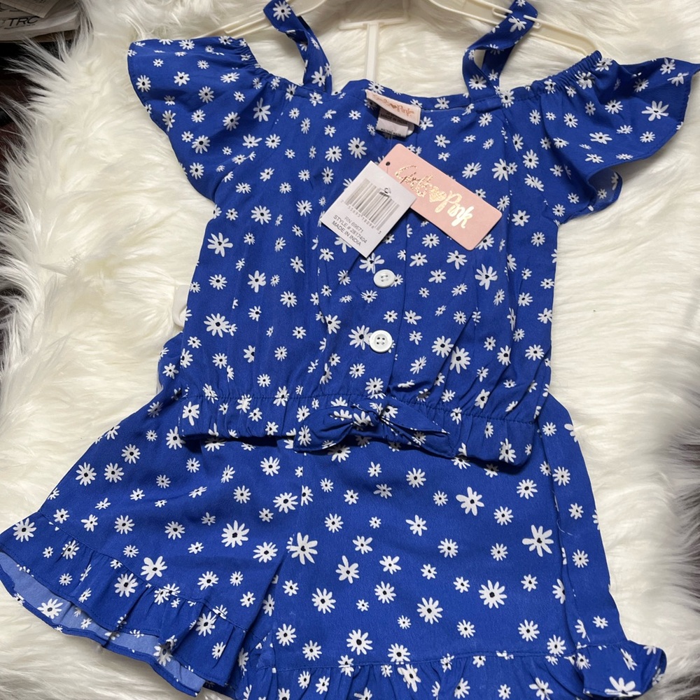 Beautiful girl sets